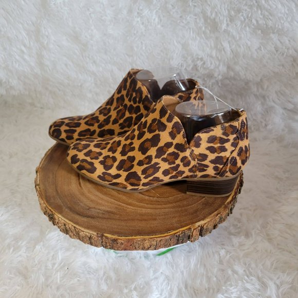 Old Navy Shoes - NWOB Women's Old Navy Leopard Print Ankle Booties Size 8 and 10